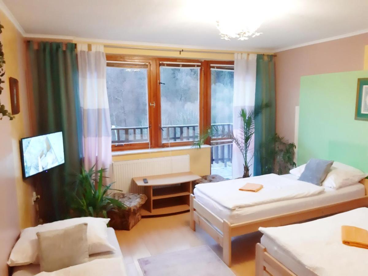 Penzion Havaj Karlovy Vary Extérieur photo