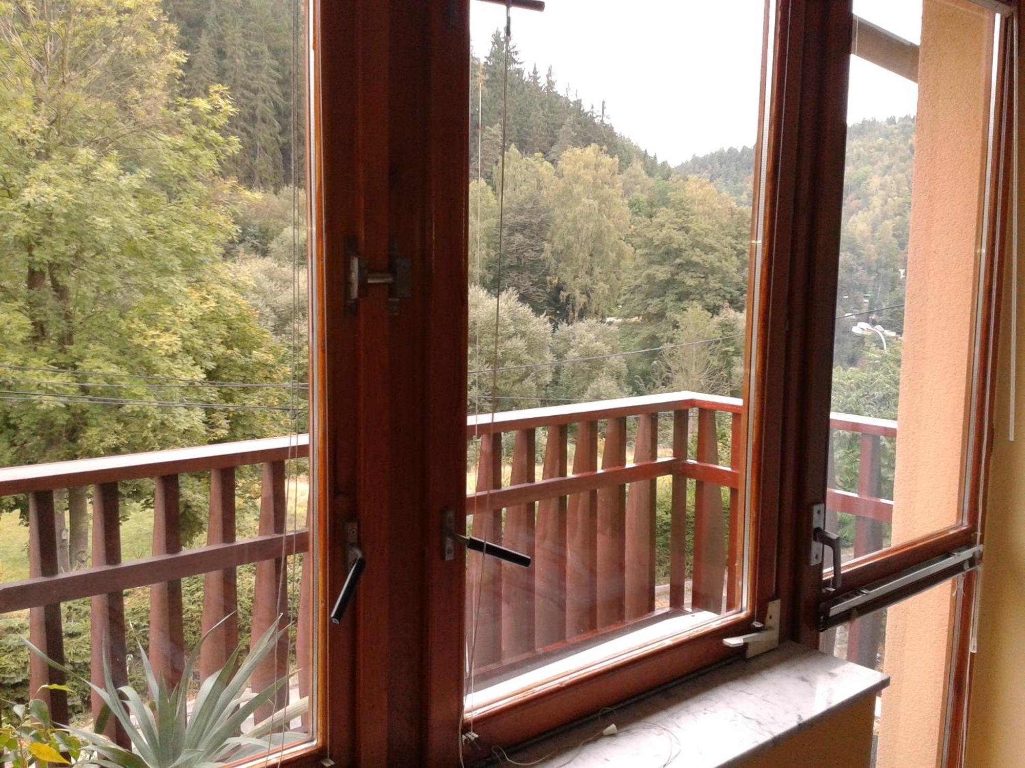 Penzion Havaj Karlovy Vary Chambre photo