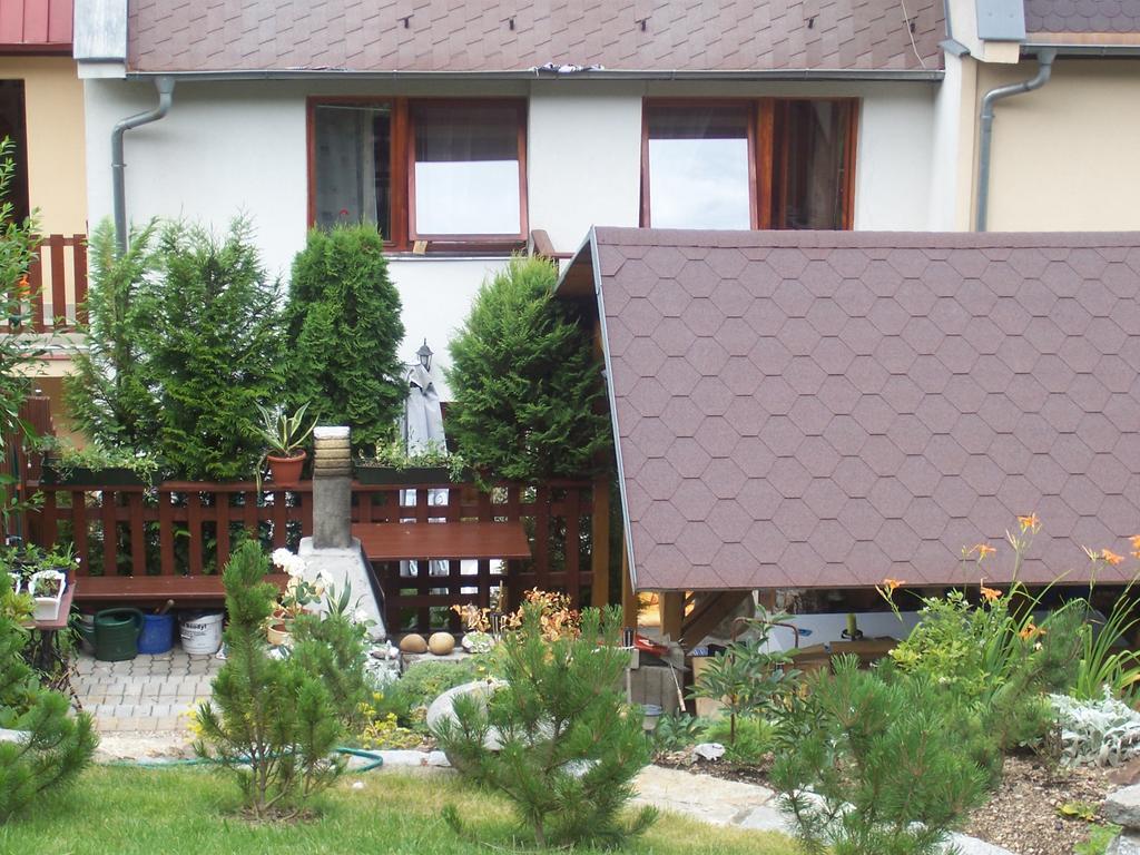 Penzion Havaj Karlovy Vary Extérieur photo